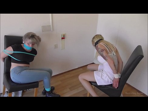 ❤️ Beroende / bunden och munkavle / jungfru i nöd ️❌ Fuckvideo at us ❤