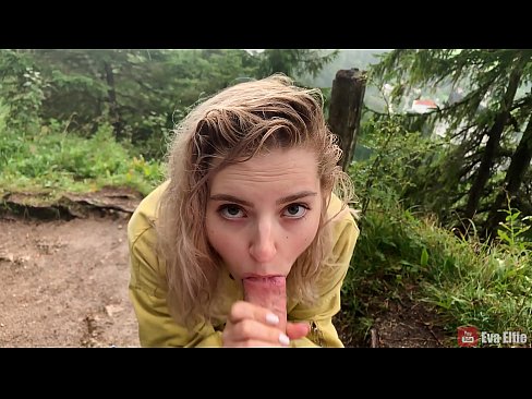 ❤️ Tjej sväljer sperma efter en offentlig avsugning - Eva Elfi ️❌ Fuckvideo at us ❤